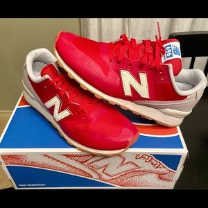 Womens New Balance 696 shoes size 7-red w/ gum sole - great condition used once